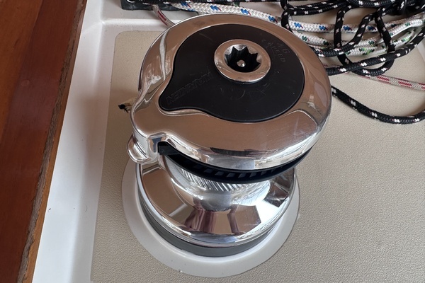 Tartan 4000 Yacht For Sale