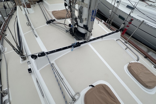 Tartan 4000 Yacht For Sale