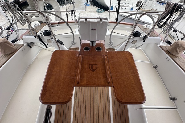 Tartan 4000 Yacht For Sale