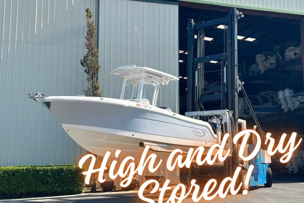 24ft Robalo Yacht For Sale