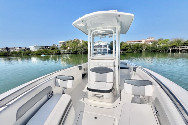 24ft Robalo Yacht For Sale