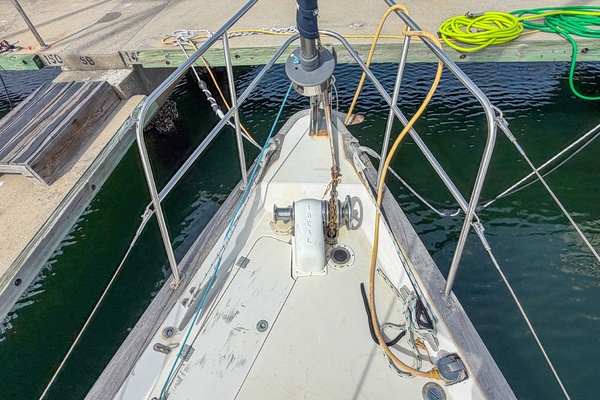 Good Stories 38ft Pearson Yacht For Sale