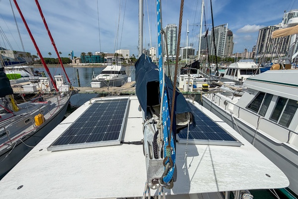 Good Stories 38ft Pearson Yacht For Sale