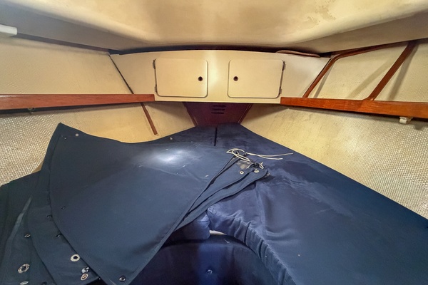 Good Stories 38ft Pearson Yacht For Sale