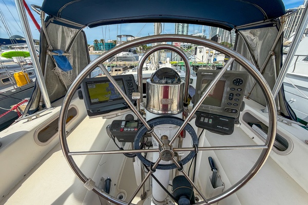 Good Stories 38ft Pearson Yacht For Sale