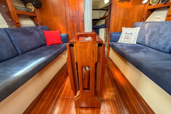Good Stories 38ft Pearson Yacht For Sale