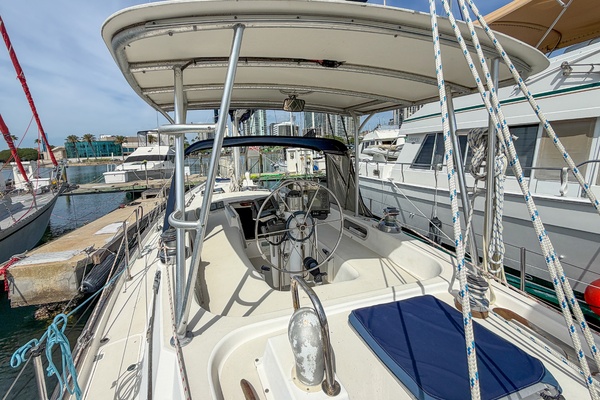 Good Stories 38ft Pearson Yacht For Sale