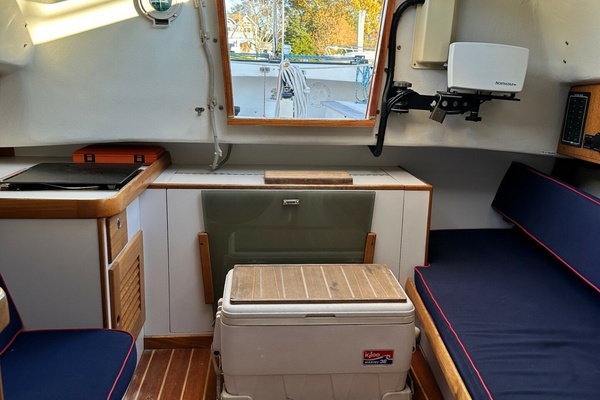 Name Reserved 28ft Alerion Yacht For Sale