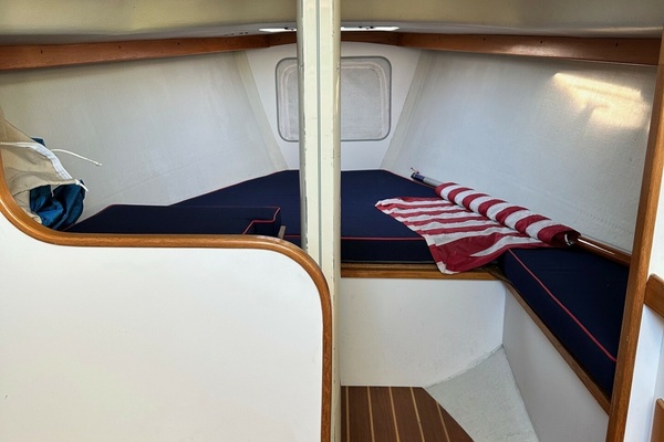 Name Reserved 28ft Alerion Yacht For Sale