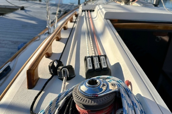 Photo of the 2002 Alerion Express "Name Reserved"