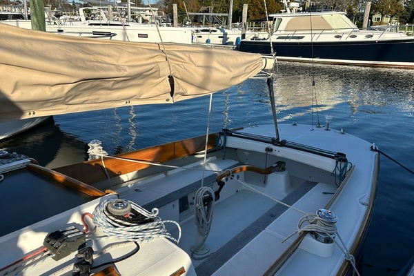 Name Reserved 28ft Alerion Yacht For Sale