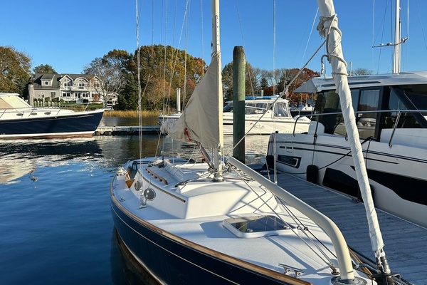 Name Reserved 28ft Alerion Yacht For Sale
