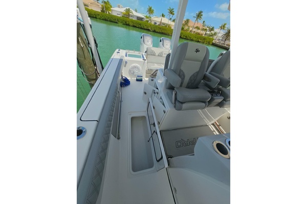 32ft Suzuki Yacht For Sale