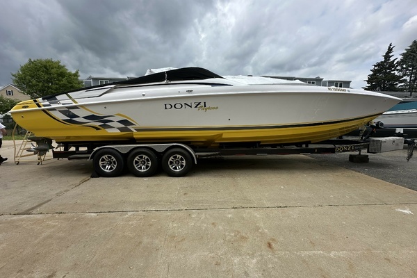 38-ft-Donzi-2001-Daytona 38 ZF-Jaw Dropper Walpole Massachusetts United States  yacht for sale