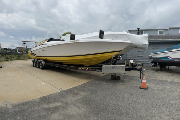 Jaw Dropper 38ft Donzi Yacht For Sale