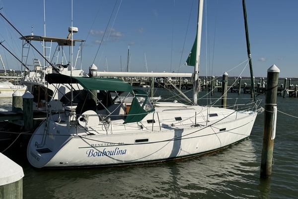 33-ft-Beneteau-2003-331-Bouboulina Cambridge Maryland United States  yacht for sale