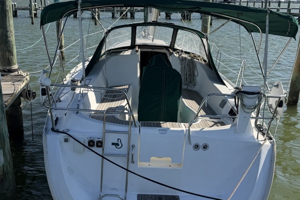 Bouboulina 33ft Beneteau Yacht For Sale