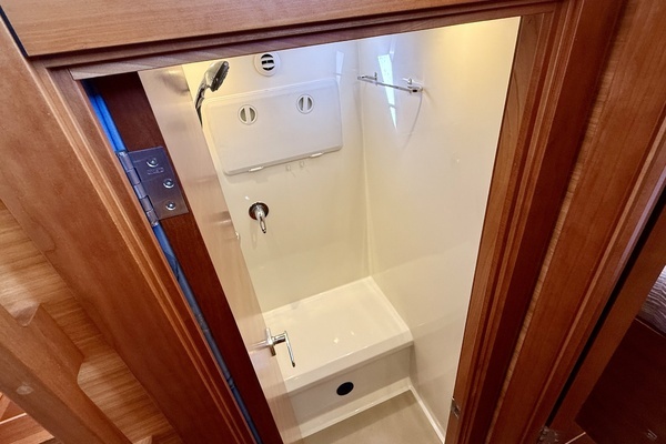 2015 Coastal Craft 45