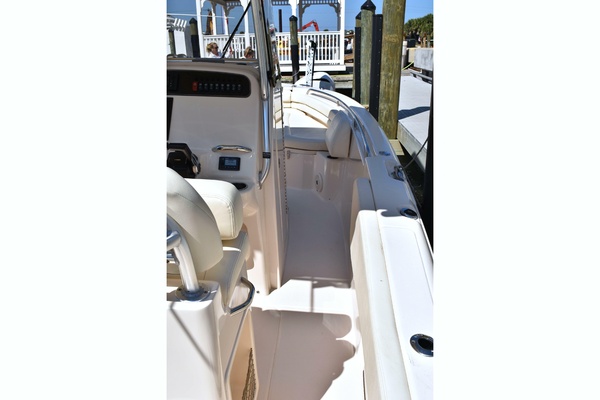 25ft Grady White Yacht For Sale