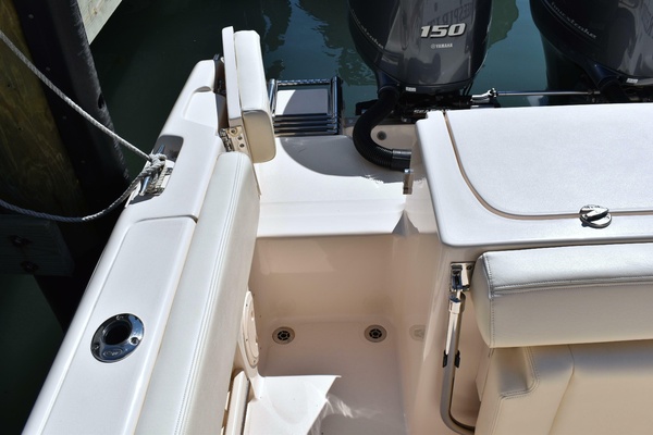 25ft Grady White Yacht For Sale