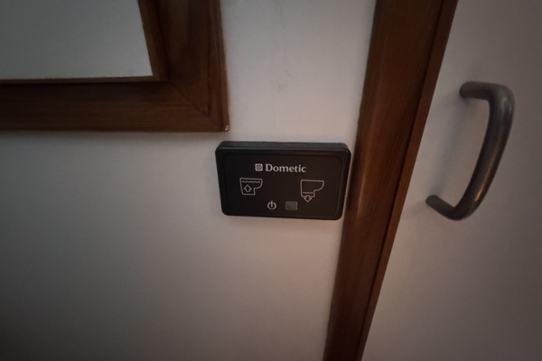 The Other Side  47ft Lien Hwa Yacht For Sale