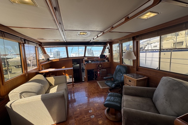 The Other Side  47ft Lien Hwa Yacht For Sale