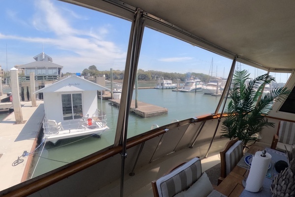 Hatteras Motor Yacht Yacht For Sale