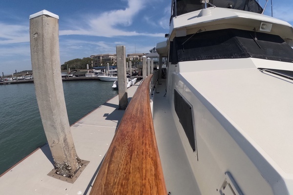 Hatteras Motor Yacht Yacht For Sale