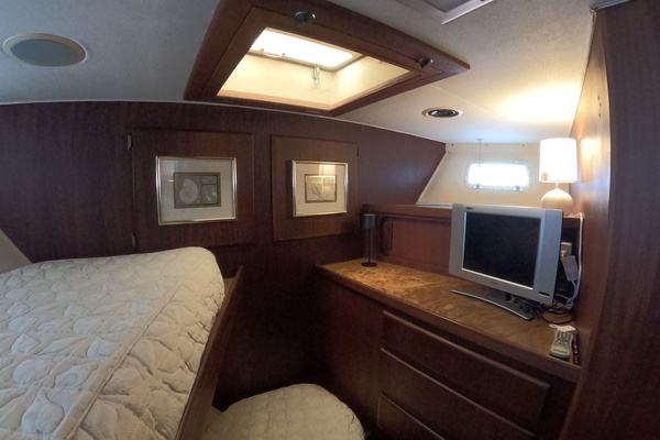 Lady Melan 54ft Hatteras Yacht For Sale