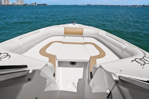 28ft Edgewater Yacht For Sale