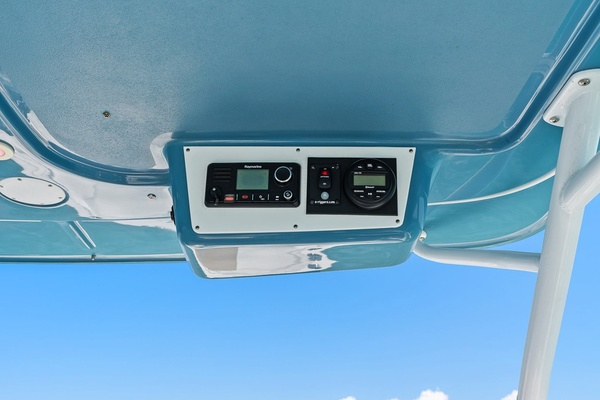 28ft Edgewater Yacht For Sale