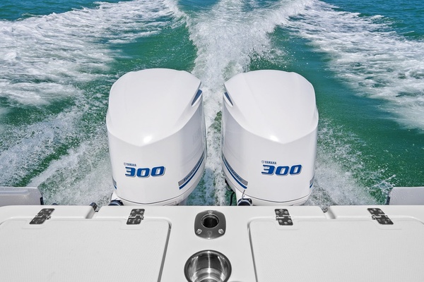 28ft Edgewater Yacht For Sale