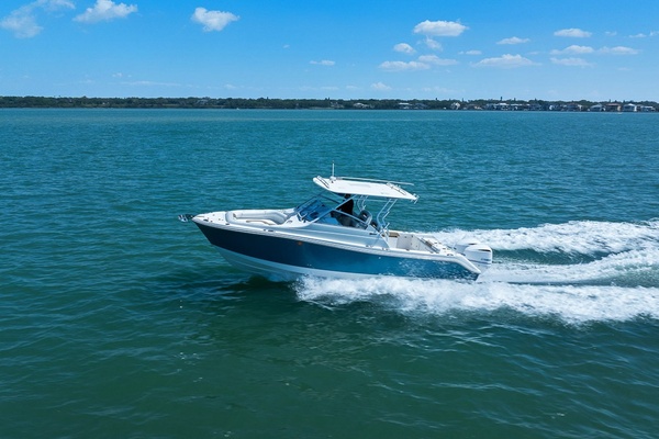 28ft Edgewater Yacht For Sale