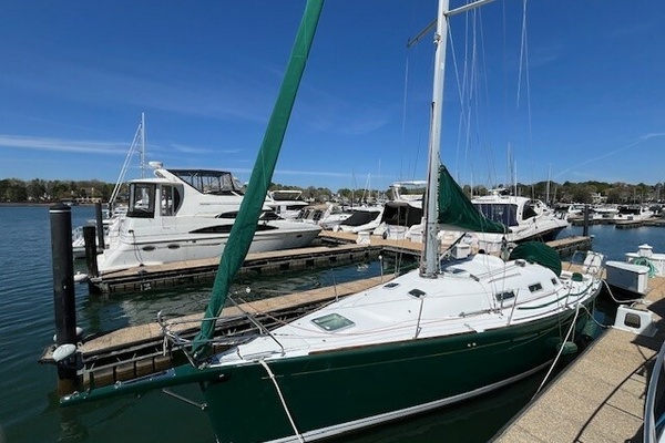 36ft Beneteau Yacht For Sale