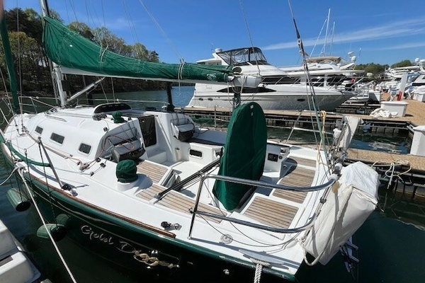 36ft Beneteau Yacht For Sale