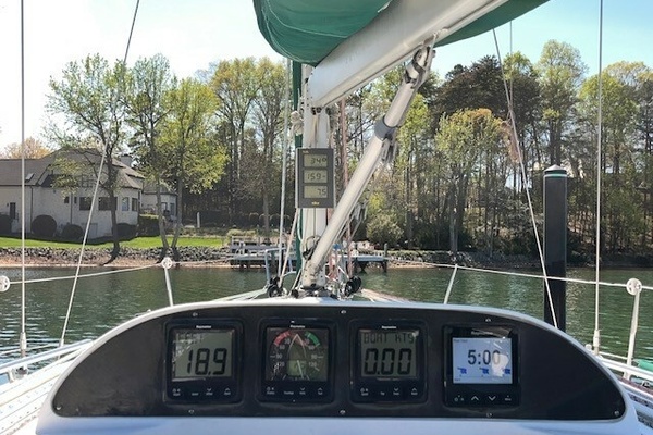 36ft Beneteau Yacht For Sale