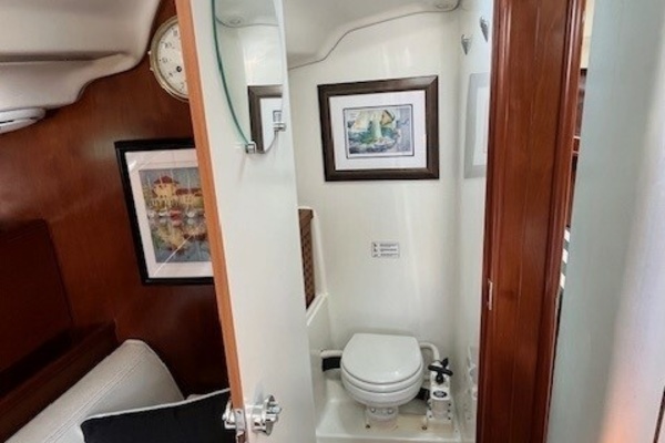 36ft Beneteau Yacht For Sale