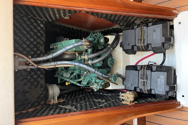 36ft Beneteau Yacht For Sale