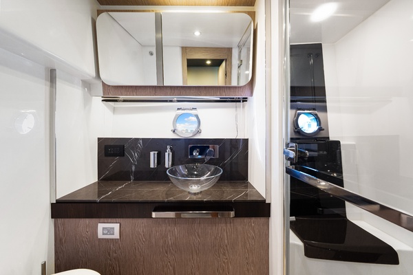 Miss Kym 60ft Azimut Yacht For Sale