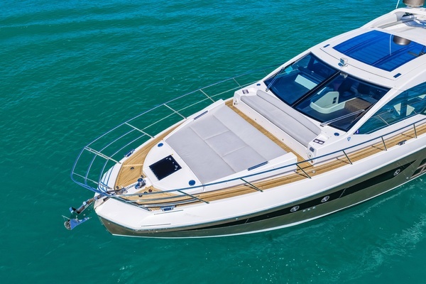 2020 Azimut 60
