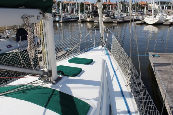Photo of the 2007 Beneteau 323 "Wind Thief"