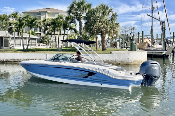 21ft Chaparral Yacht For Sale