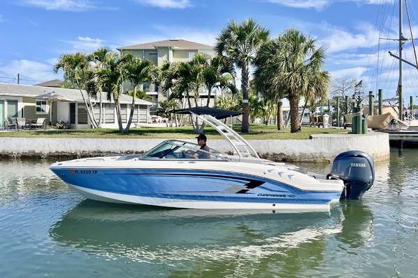 21ft Chaparral Yacht For Sale