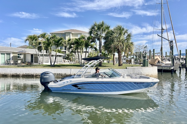 21ft Chaparral Yacht For Sale