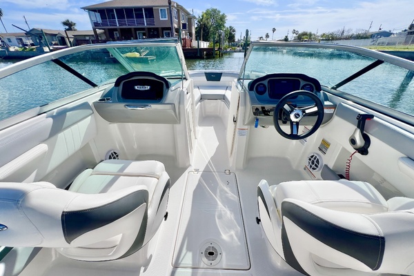 21ft Chaparral Yacht For Sale