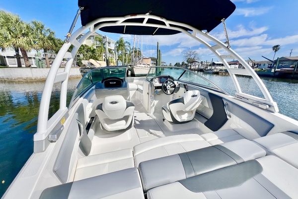 21ft Chaparral Yacht For Sale
