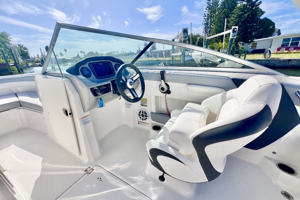 21ft Chaparral Yacht For Sale