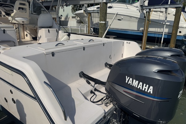 30ft Grady White Yacht For Sale