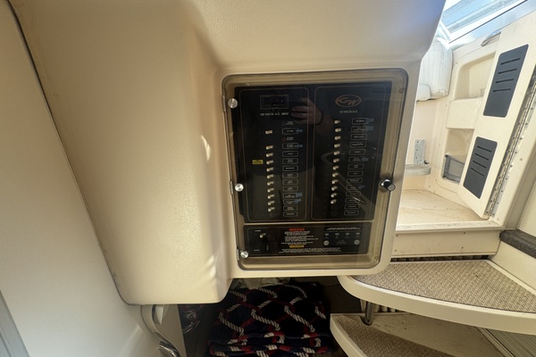 30ft Grady White Yacht For Sale