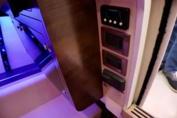 LINDA LEE 34ft Boston Whaler Yacht For Sale